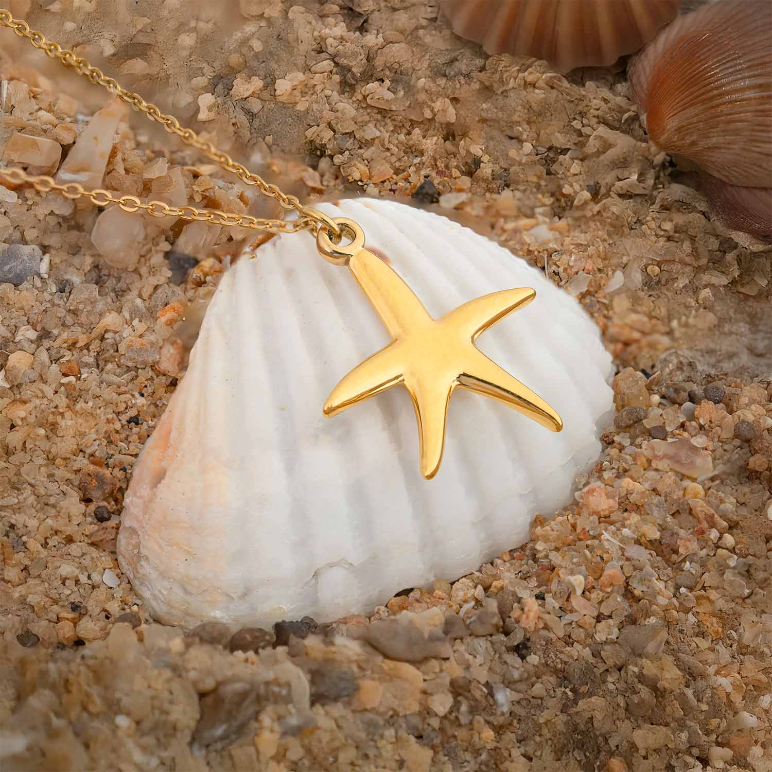 Aria Star Glimmer 18k Gold Necklace