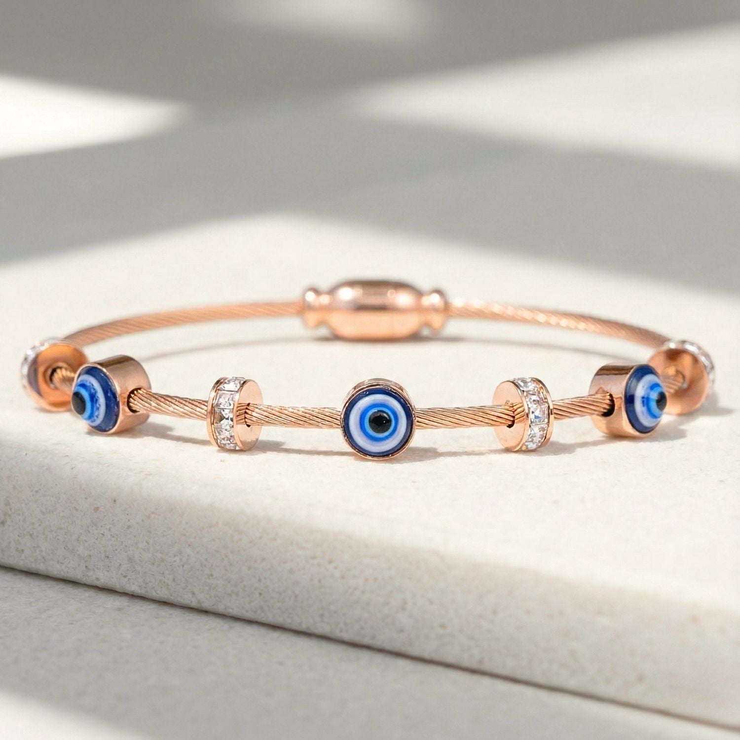 W Premium Jewellery Evil Eye Diamond Magnetic bracelet