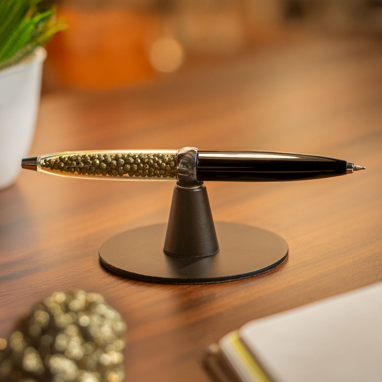 Pyrite MagSpin Rotating Desk Pen with DryFlow Ink