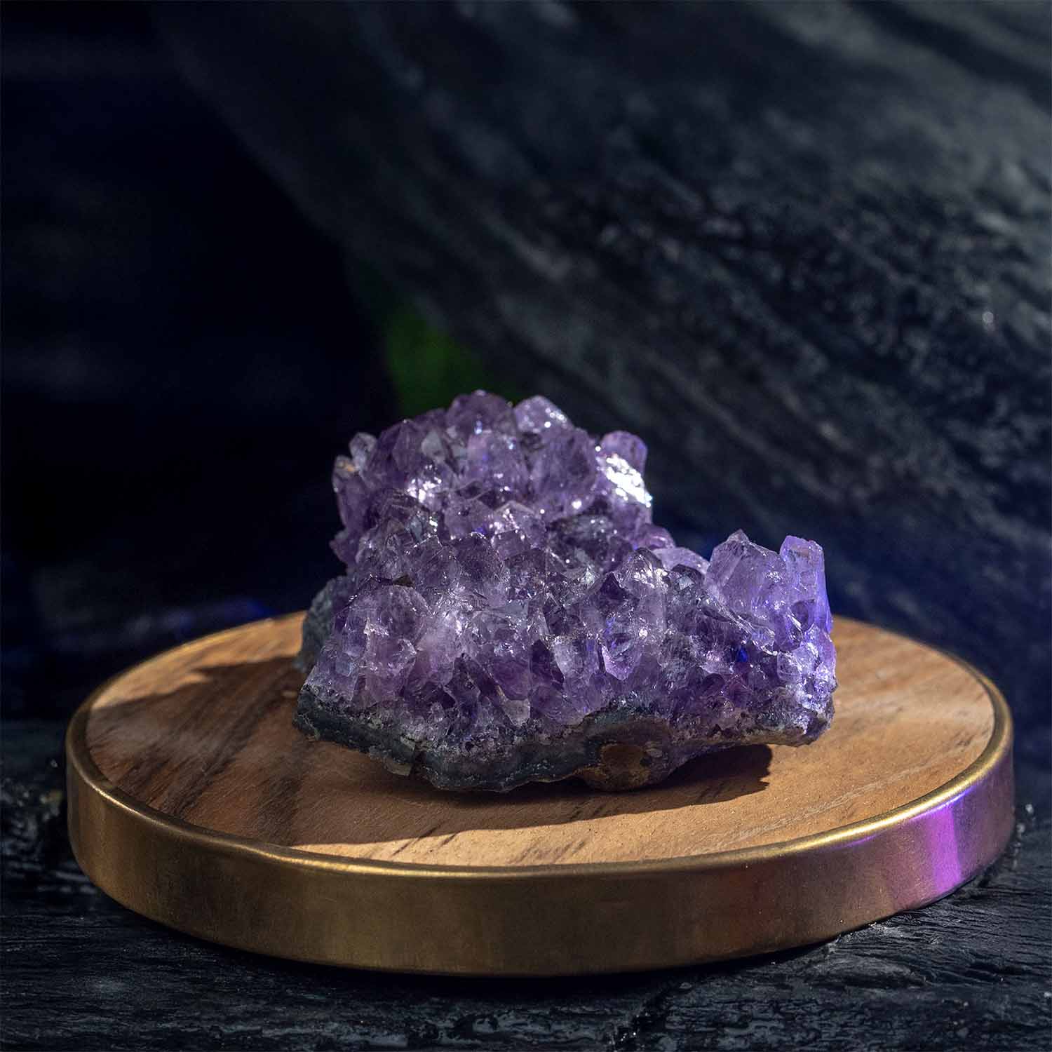 Wellness Amethyst Stone With Mango Wood Coaster