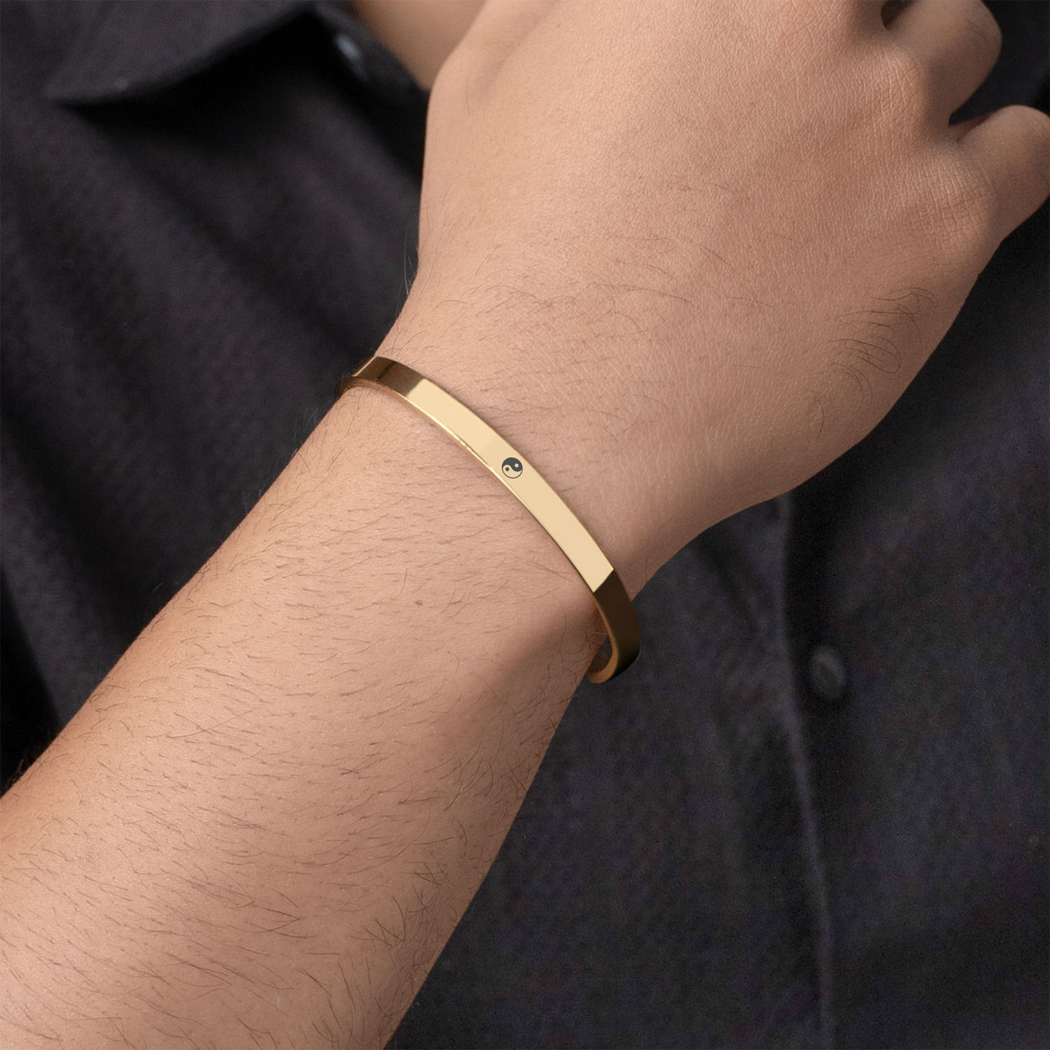 Yin Yang Gloss Cuff Adjustable Bracelet Gold