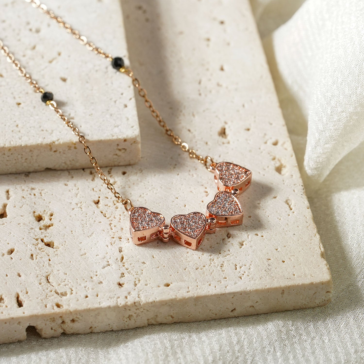 Rose Gold Diamond Clover Heart Mangalsutra