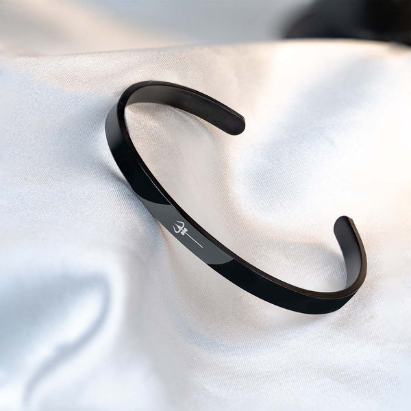 Shiv Trishul Gloss Cuff Adjustable Bracelet Black